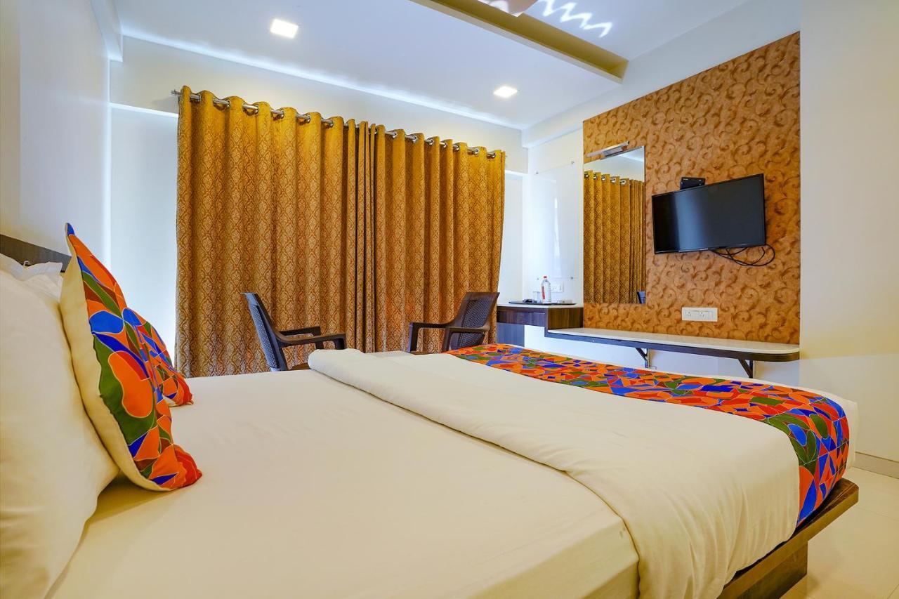 Fabhotel Ramjis Residency Nashik Exterior photo